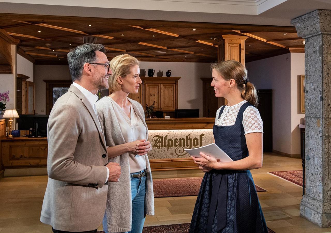 Hotel Alpenhof ทักซ์ ภายนอก รูปภาพ