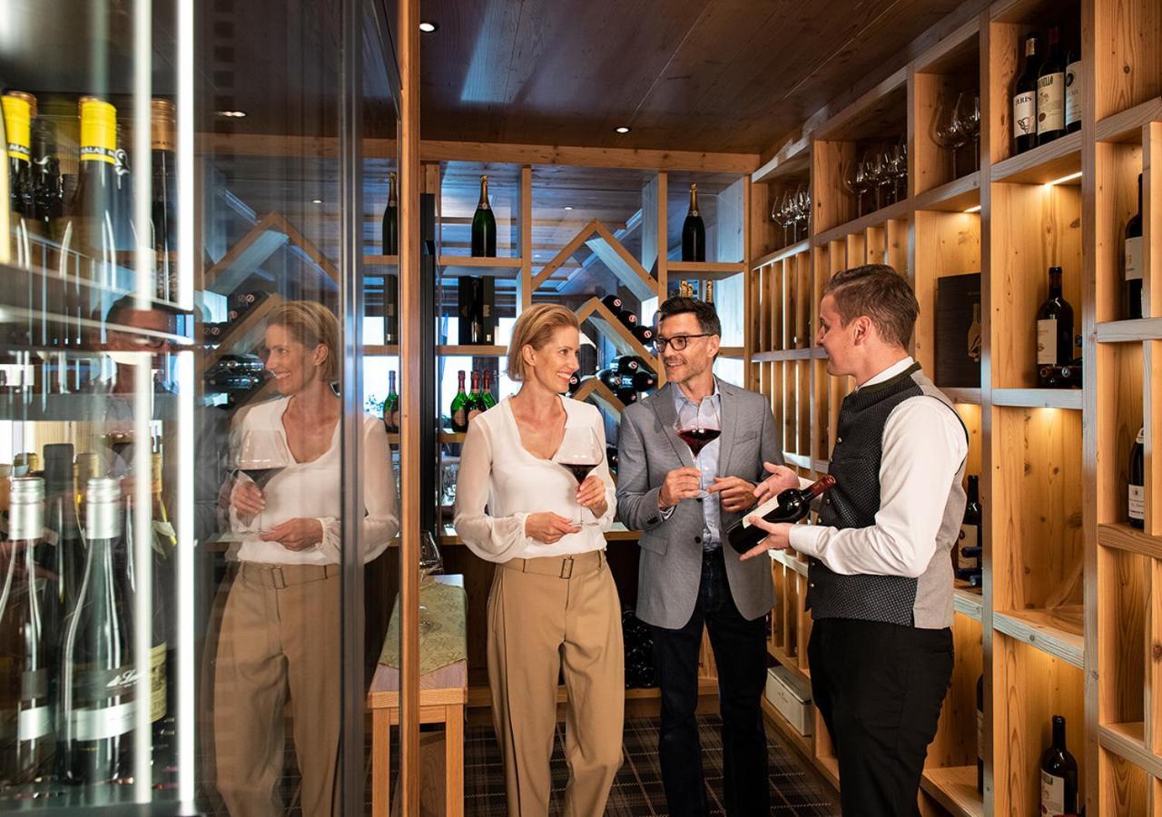 Hotel Alpenhof ทักซ์ ภายนอก รูปภาพ